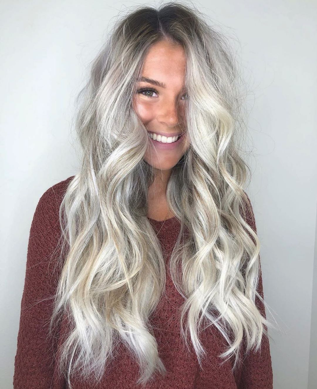 Light Ash Blonde Hair:Hur det ser ut + 20 trendiga exempel 