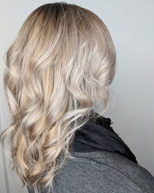 18 idées de couleurs de cheveux blondes légères sur le point de commencer les tendances 