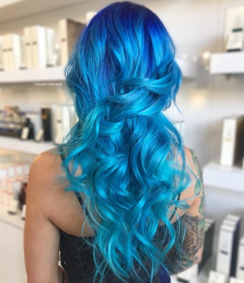 28 idées de couleur de cheveux bleu ombre tendance en ce moment 