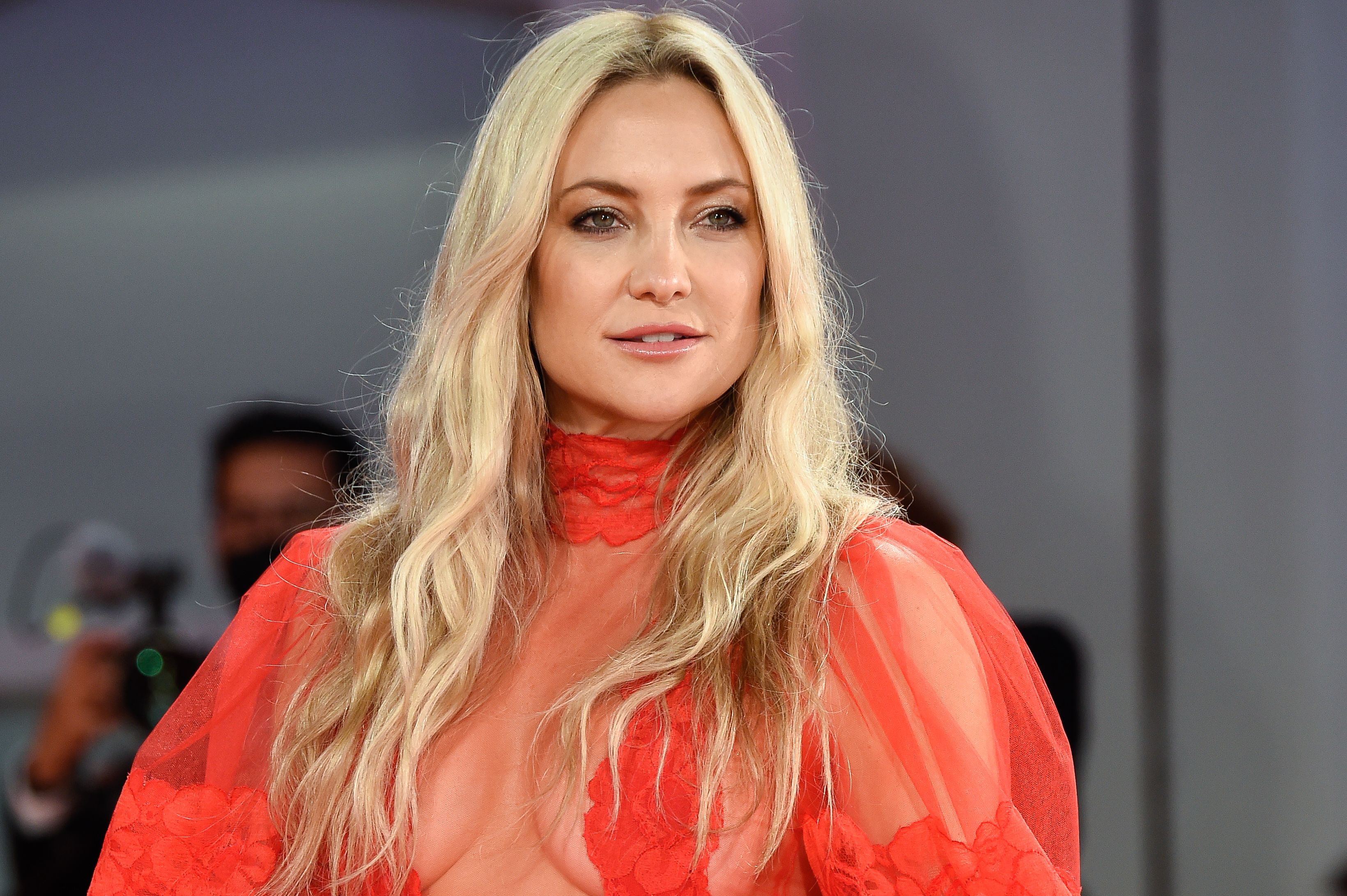 Kate Hudson, 42 anni, rivela i nuovi esercizi che giura per i risultati di tutto il corpo 