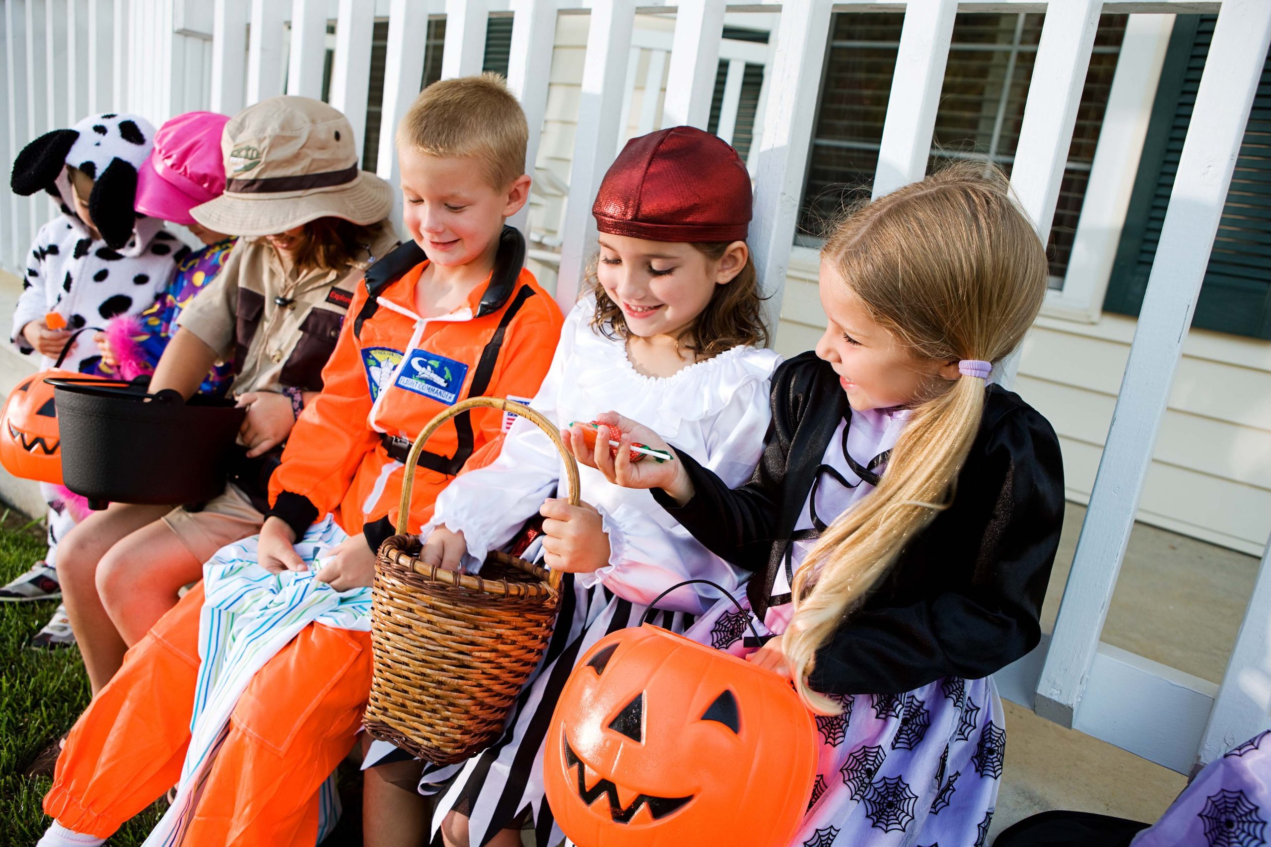 13 maneiras de conter a sobrecarga de doces de Halloween 