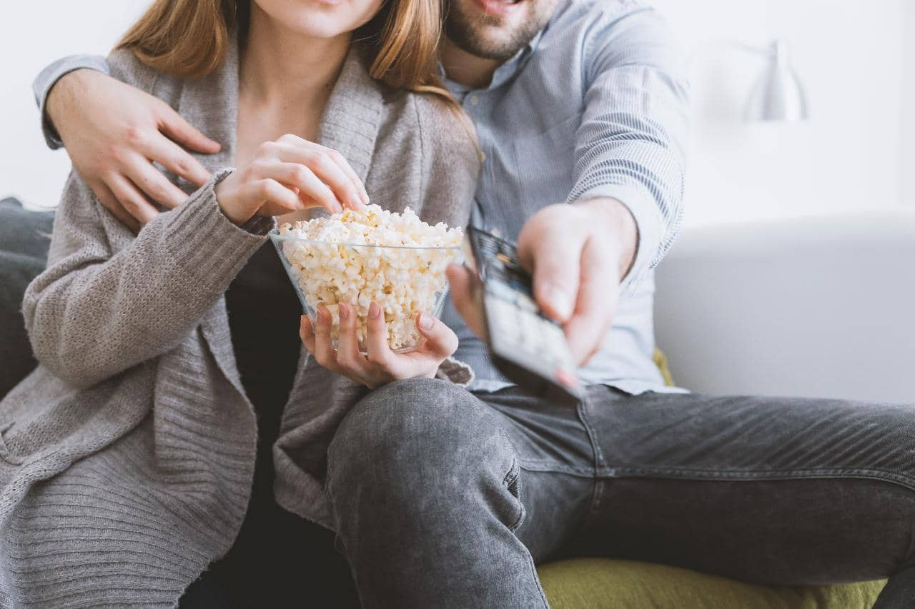 10 redenen waarom hij zich gedraagt ​​als je vriendje, maar geen relatie wil 