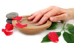 Comment traiter les outils de manucure de Nail Fungus? Champignon de l ongle après traitement de manucure. 