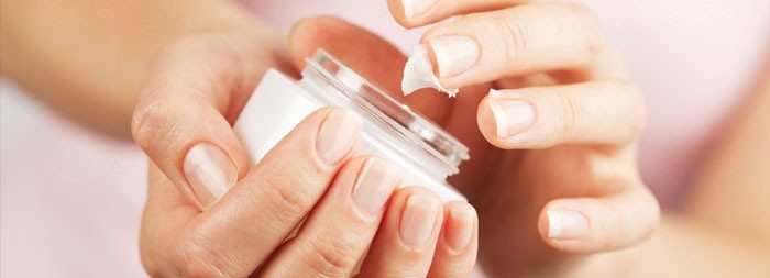 Comment bien renforcer les ongles. Prévention de la fragilité et de l exfoliation des ongles 