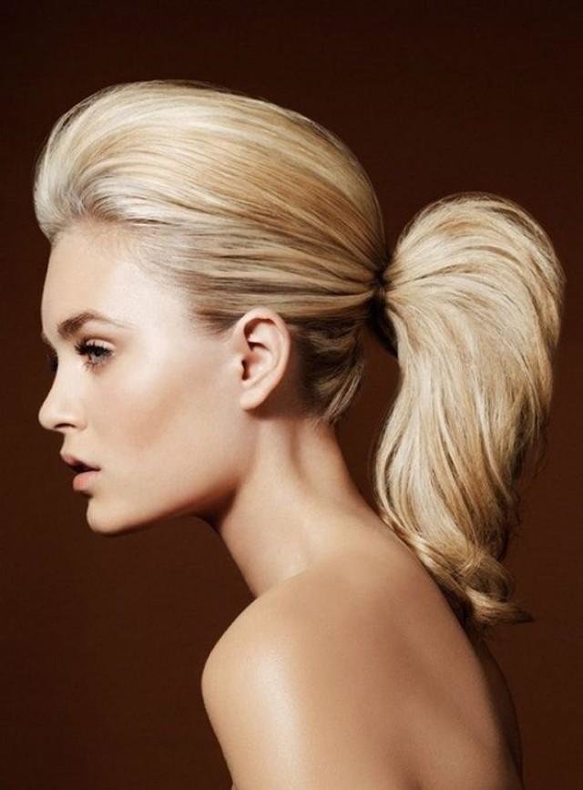 Opciones para los mejores peinados y peinado para cabello largo. Foto con peinados en diferentes estilos para cabello largo 