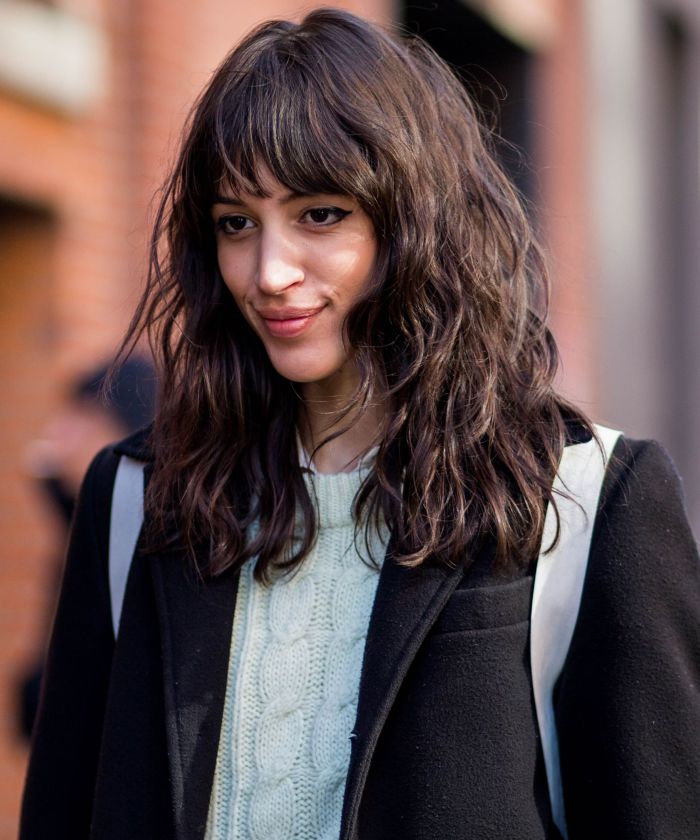 Opciones para los mejores peinados y peinado para cabello largo. Foto con peinados en diferentes estilos para cabello largo 