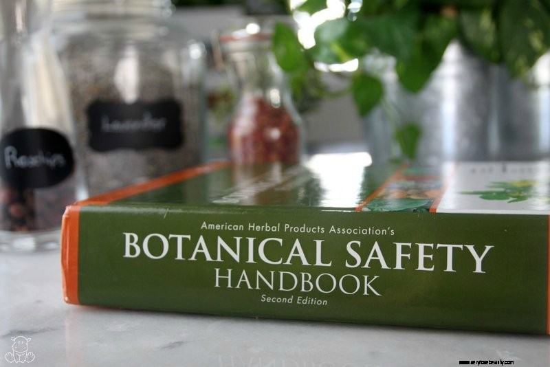 Top 16 Herb Books for Your Home Apothecary 