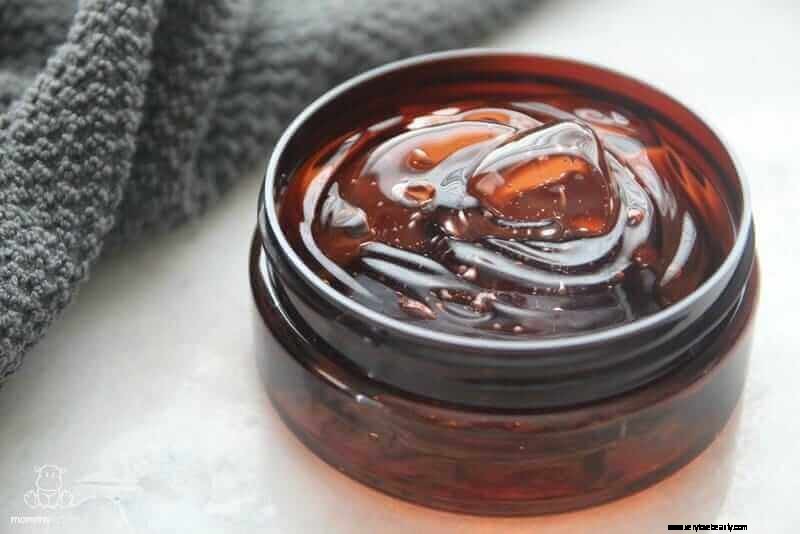 3 recettes de gel de cheveux naturels 