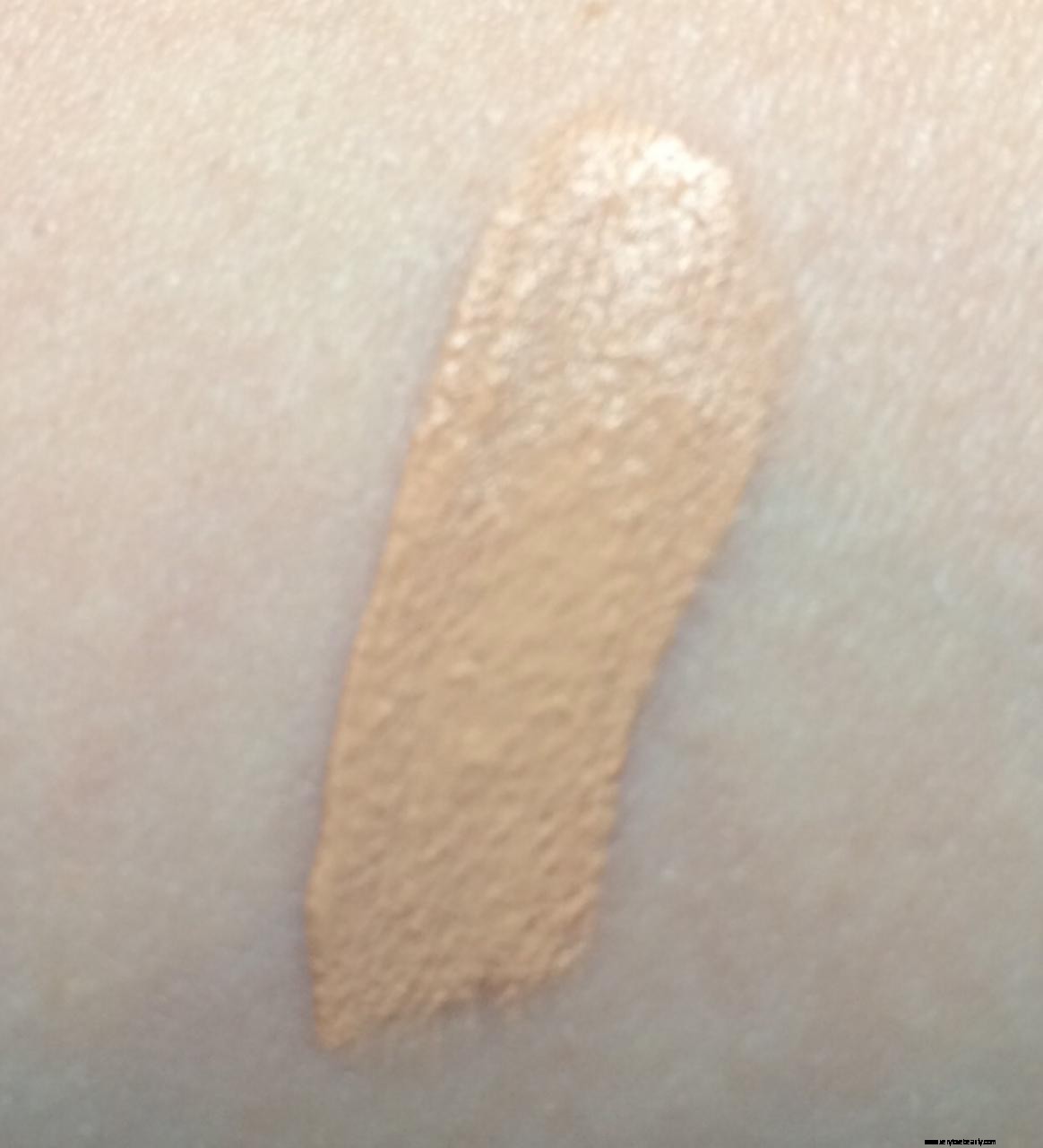 Kiko naturlig concealer- en stor allrounder 