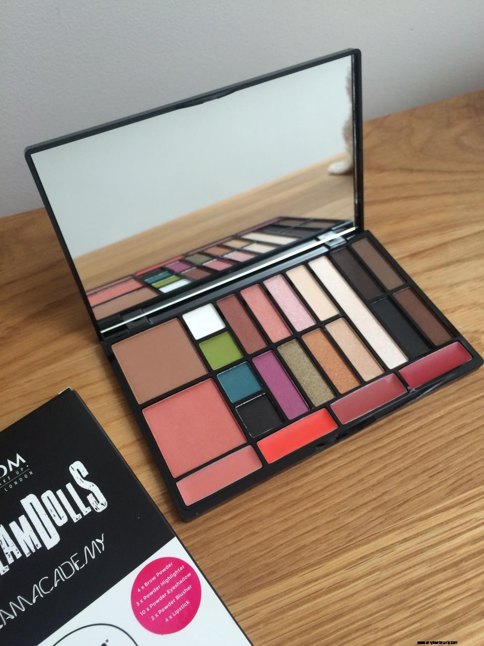 Wo kann man billiges Make -up finden und kaufen  