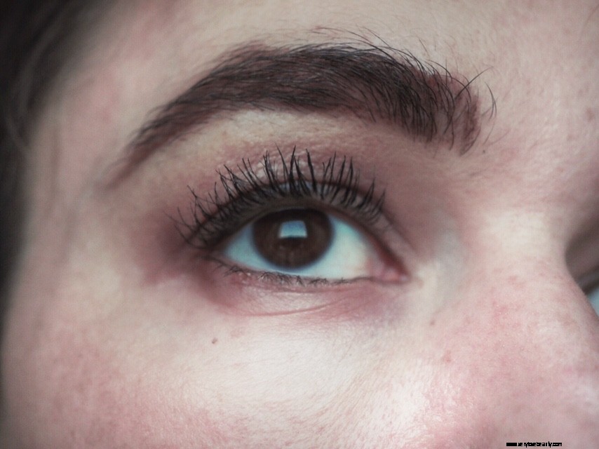 Gynna dålig gal bang mascara recension och före och efter bilder 